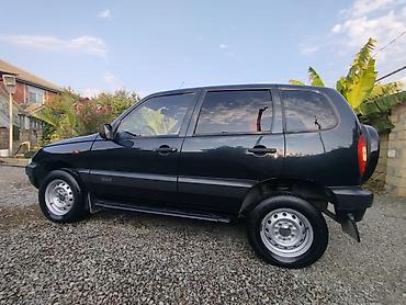 mazda satış: Chevrolet Niva: 0.7 l | 2008 il 150 km Universal — 5