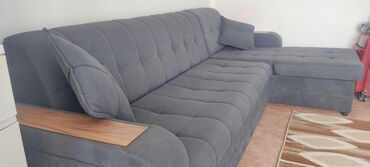 угловой диван раздвижной: Угловой диван, цвет - Серый, Б/у