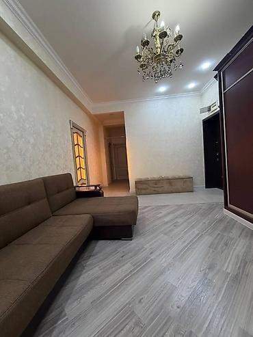 kiraye ev koroglu: İcarəyə verilir 3 otaqlı yeni tikili 145 m², 8 Noyabr m. 1 150 AZN/ay — 6