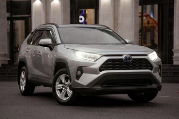 Toyota: Toyota RAV4: 2019 г., 2.5 л, Гибрид, Кроссовер