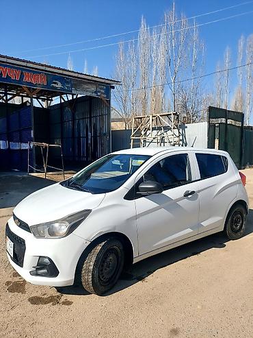 Chevrolet: Chevrolet Spark: 2016 г., 1 л, Вариатор, Бензин, Хэтчбэк — 11