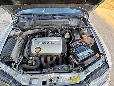 авто фольксваген: Opel Vectra Caravan (Universal) – gümüşü rəng - Kuzov: universal (5 — 3