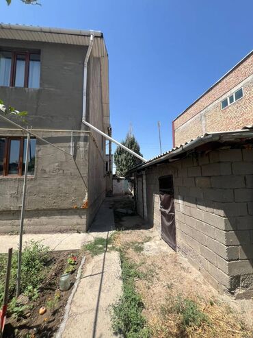 ишу дом село кенеш: Дом, 300 м², 6 комнат, Агентство недвижимости, Косметический ремонт