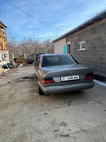 Mercedes-Benz: Mercedes-Benz W124: 1992 г., Седан — 2