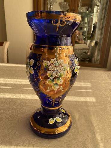 Vazalar: Bir vaza, Bogem şüşəsi — 2