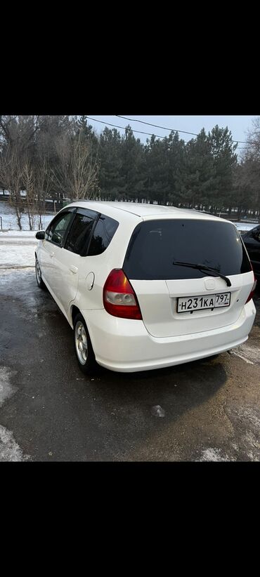 хонда фит белый: Honda Fit: 2002 г., 1.3 л, Вариатор, Бензин, Хэтчбэк