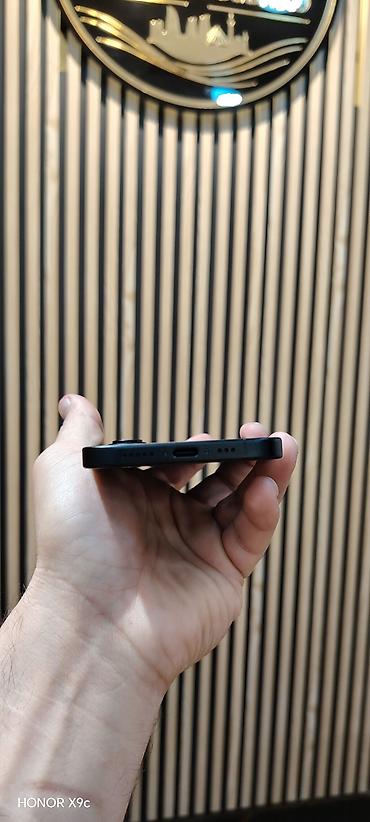 telefon iphone 11: IPhone 16, 128 GB, Black Titanium, Sənədlərlə, Simsiz şarj, Face ID — 5
