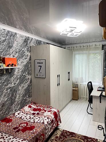 45: 3 комнаты, 55 м², 4 этаж — 9
