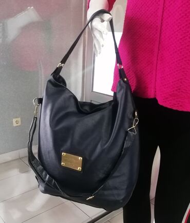 torbe zenske guess: Shoulder bag, Material: Faux leather