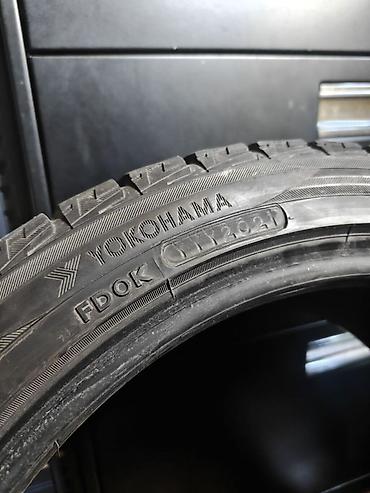 Зимняя резина Yokohama Б/У. 215/45/R17 2 покрышки IG50, 2 покрышки