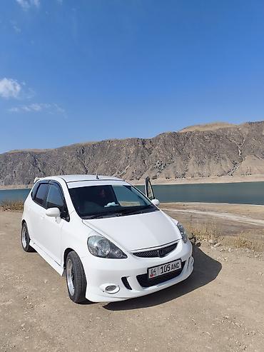 Honda Fit: 2003 г., Автомат, Бензин, Хэтчбэк