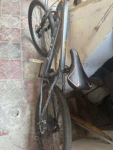 Velosipedlər: Problemi var birdene tormozu tutmur,bide cep,asagi yeri var,26-lig — 2