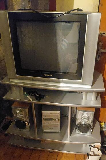 j5 ekran: Televizor Panasonic