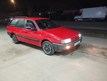 Volkswagen: Volkswagen Passat Variant: 1993 г., 1.8 л, Механика, Бензин, Универсал — 2