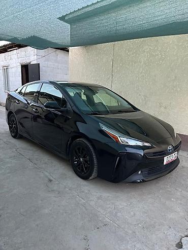 кузов гольф2: Toyota Prius: 2022 г., 1.8 л, Вариатор, Гибрид, Хэтчбэк — 5