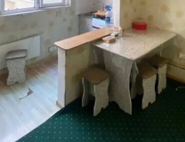 купить кухонные столы: Кухонный стол и стул