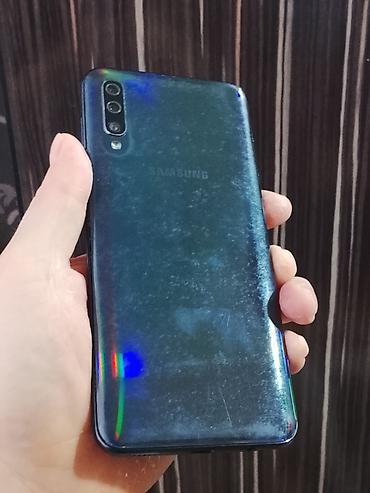 Samsung Galaxy A50, Б/у, 64 ГБ, 2 SIM