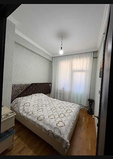 kreditle kohne bina evleri: 2 otaqlı mənzil kirayə verilir - Plan: açıq mətbəxli geniş qonaq — 2