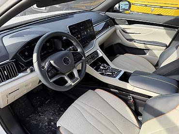 byd e2 2022: BYD Song Plus: 2021 г., 1.5 л, Вариатор, Гибрид, Кроссовер — 7