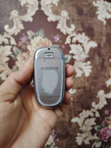 Digər mobil telefonlar: Orginal Antikvar Telefonlardi Hamısı əvvələr işlətmişəm içində — 18