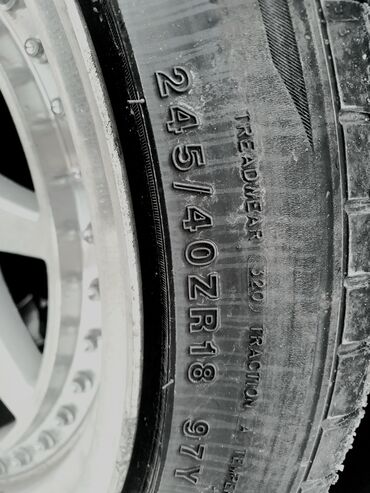 tap az tekerler: İşlənmiş Şin Tristar 245 / 40 / R 18