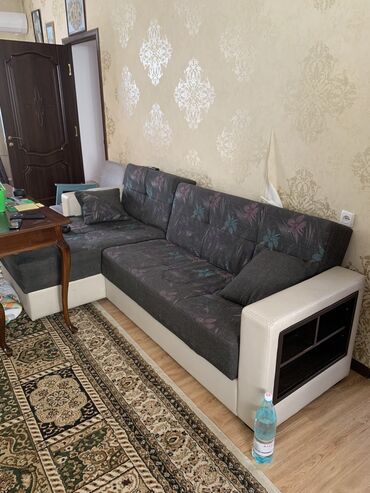 мебель для девочек: Диван-кровать, цвет - Серый, Б/у