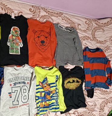 deciji kaisevi za pantalone: Paket: Majice, Za dečake, uzrast: 7-8 godina