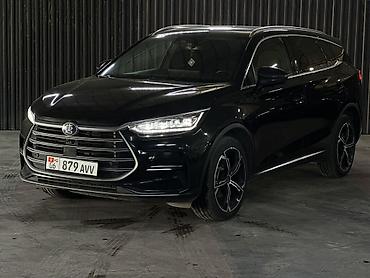 xpeng g3: BYD Tang: 2022 г., 1.5 л, Автомат, Гибрид, Кроссовер — 1
