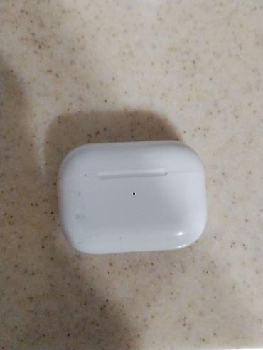 Наушники: AirPods с зарядным кейсом - Использование: 3–5 месяцев, не падали и — 1