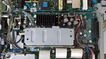 Aksesoari za TV i video: SONY KLV-21SR2 u delovima 1-689-819-13 1-723-285-13 power board — 3