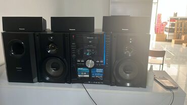 Магнитофоны: Новый Panasonic Колонка, Тип - Акустическая, цвет - Черный