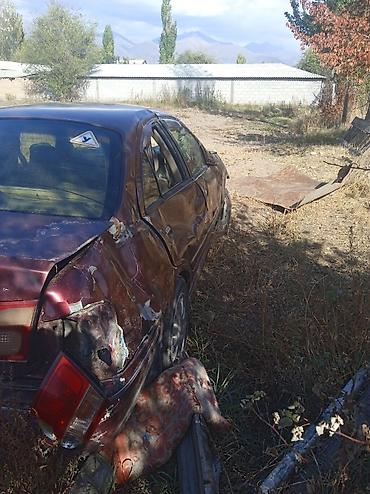 Автомобиль на запчас Ниссан блюберд год 2001 об 2 матор коробка жакшы