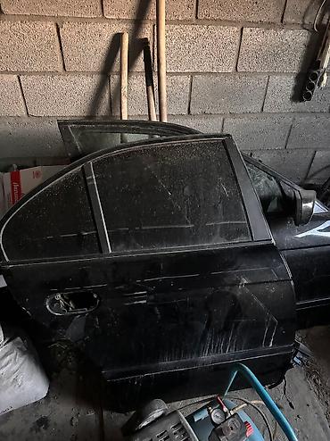 Другие детали кузова: Продаю запчасти на Е 39 рест м54б30 е34 е39 е46 е36 Усилитель бампера — 10