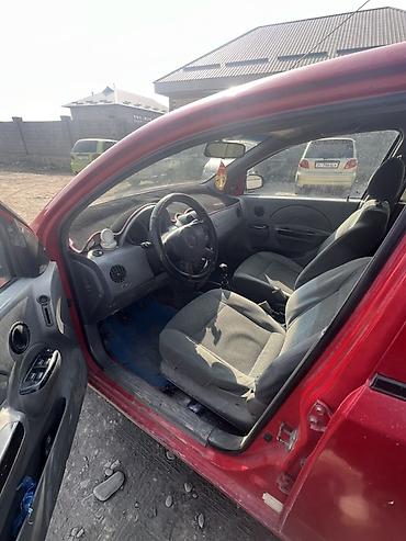 go park: Daewoo Kalos: 2003 г., 1.6 л, Механика, Бензин, Хэтчбэк — 5
