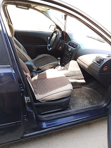 passat variant: Ford Mondeo: 2004 г., Механика, Седан — 1