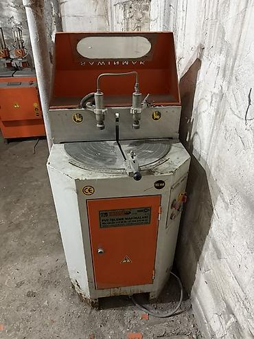 t frez: PVC pəncərə və qapı istehsalı üçün komplekt emal avadanlıqları Marka — 4