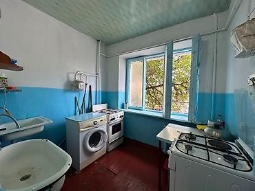 17 корпус: 1 комната, 17 м², Пишпек Гостиничный тип, 2 этаж, Косметический ремонт — 5