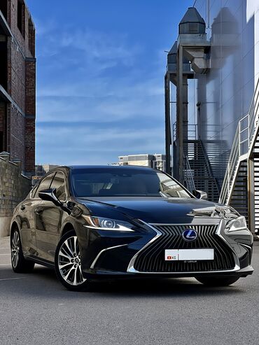 Lexus: Lexus ES: 2019 г., 3 л, Автомат, Гибрид, Седан