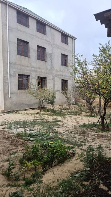 Həyət evləri və villaların satışı: 6 otaqlı, 400 kv. m, Kredit yoxdur, Orta təmir — 6