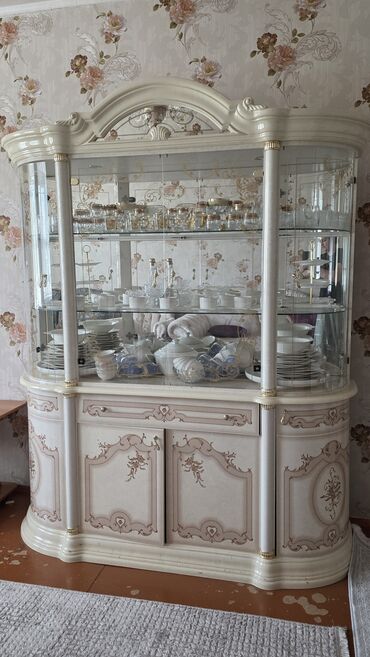 садовые ножницы: Сервант, Колдонулган, Жыгач