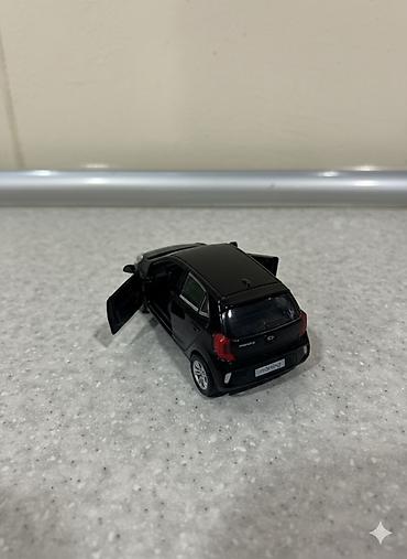 Kia Morning metal die-cast maket avtomobil - Rəng: qara - Korpus — 2