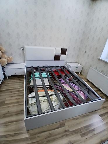 işlenmiş yataq mebeli: 2 təknəfərlik çarpayı, Dolab, Termo, Tumba, Azərbaycan, İşlənmiş — 2