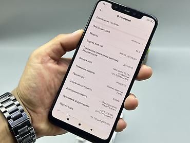 хиоми: Xiaomi, Mi 8, Б/у, 128 ГБ, цвет - Черный, 2 SIM — 8