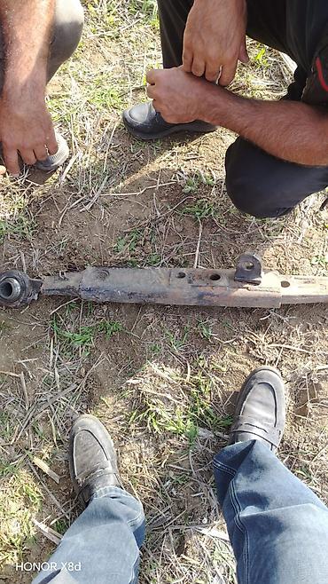 traktor t: Salam 1025 sağ qolundan lazimdi kimde varsa eleqe saxlasın 1025.2 — 1