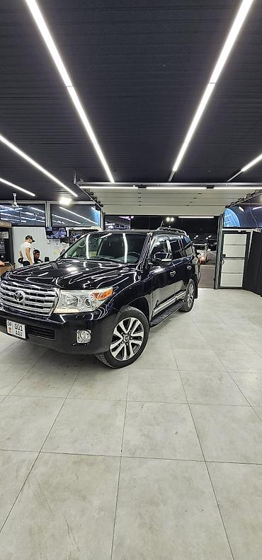 Toyota Land Cruiser: 2013 г., 4.6 л, Автомат, Бензин, Внедорожник