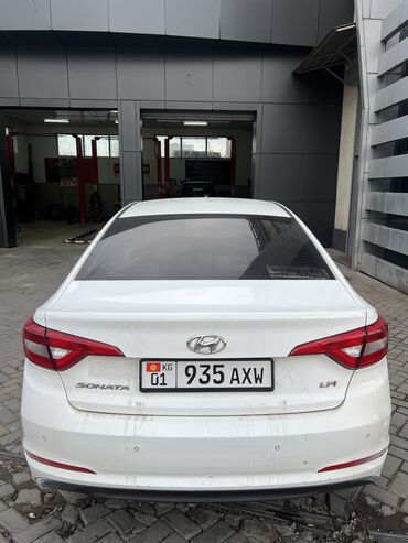 Hyundai: Hyundai Sonata: 2019 г., 2 л, Автомат, Газ, Седан — 6