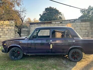 VAZ (LADA): VAZ (LADA) 2107: 1.6 l | 2002 il 32213 km Sedan — 2