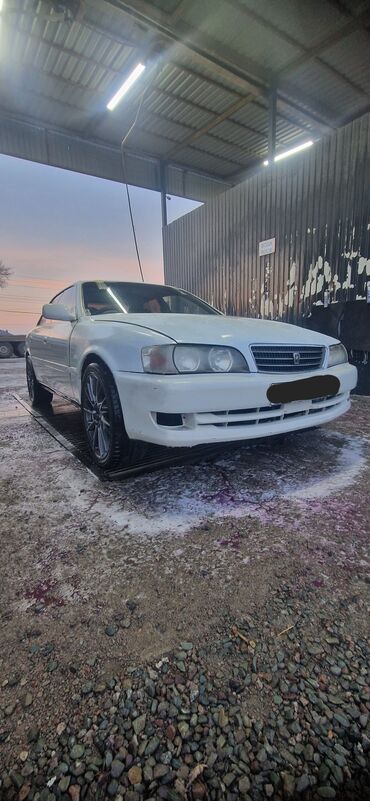 Toyota: Toyota Chaser: 2001 г., 2 л, Автомат, Бензин, Седан