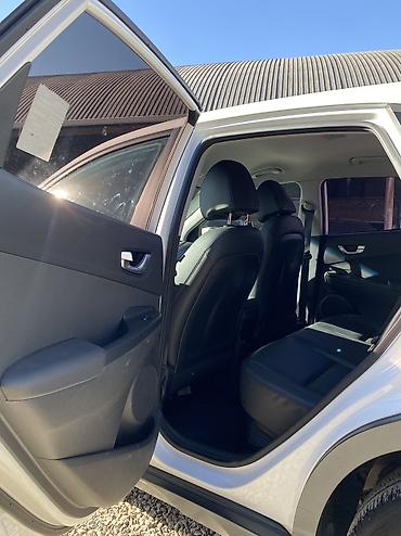 Hyundai: Hyundai Kona: 2020 г., 1.6 л, Автомат, Гибрид — 10