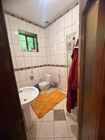 коттеджы: 4 комнаты, 268 м², 8 соток, Бишкек, Киркомстром — 6